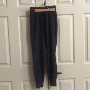 Lululemon joggers